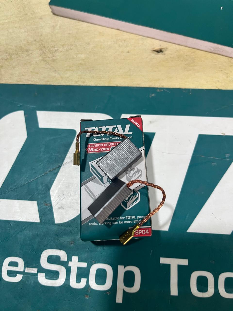 CARBONES TALADRO 850W UTG109136-SP-36